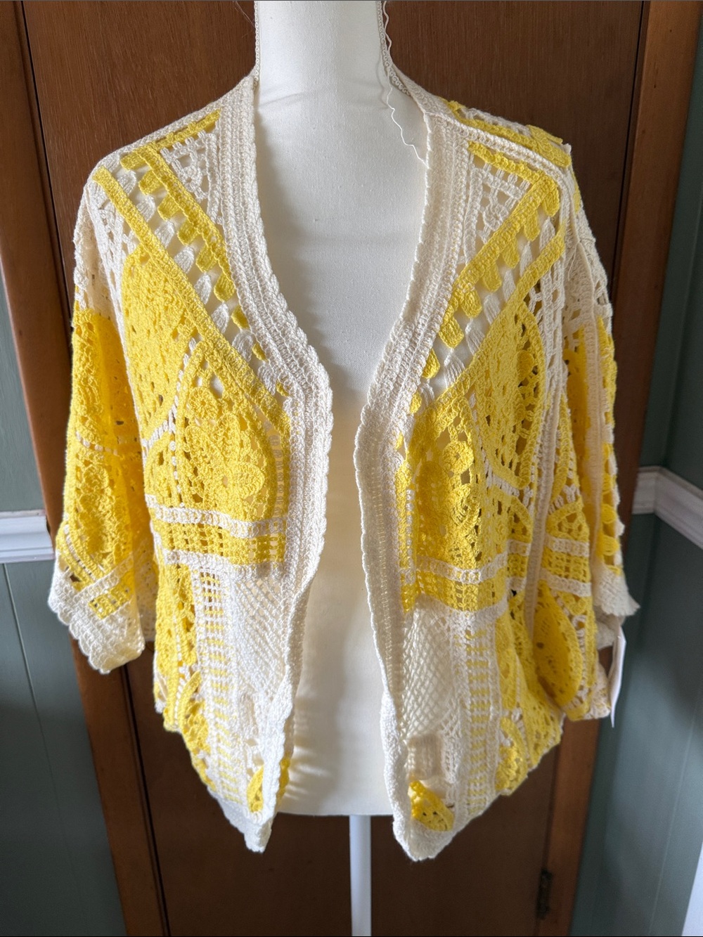 POL Yellow & Cream Crochet Open-Front Cardigan One Size